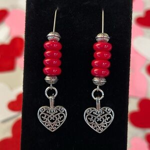 NEOT - Elegant Silver Heart Earrings with Red Beads